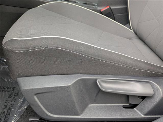 New 2025 Volkswagen Jetta Sport image 4