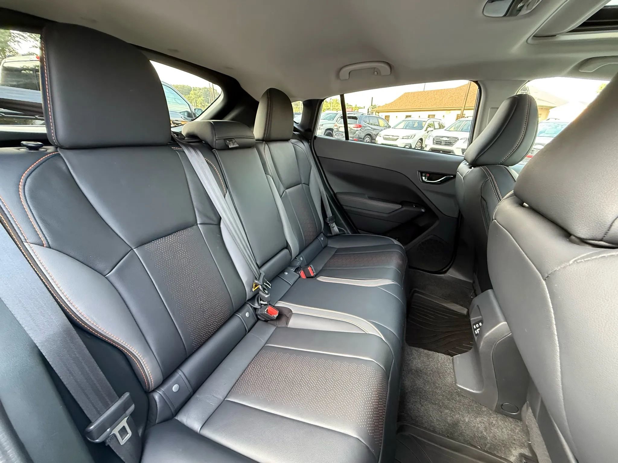Used 2024 Subaru Crosstrek 2.5i Limited w/ Crosstrek Mirror Package image 28