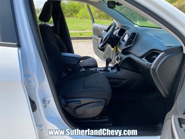 Used 2021 Jeep Cherokee Latitude image 15