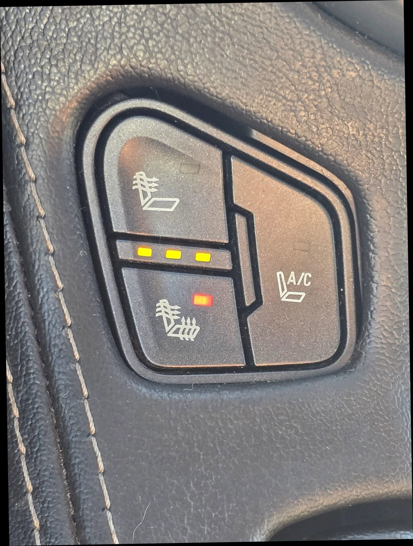 Used 2016 Chevrolet Tahoe LTZ image 34