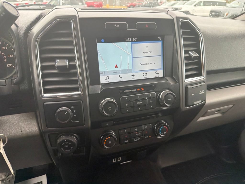 Used 2017 Ford F150 XLT w/ Equipment Group 302A Luxury AWD/4WD image 16