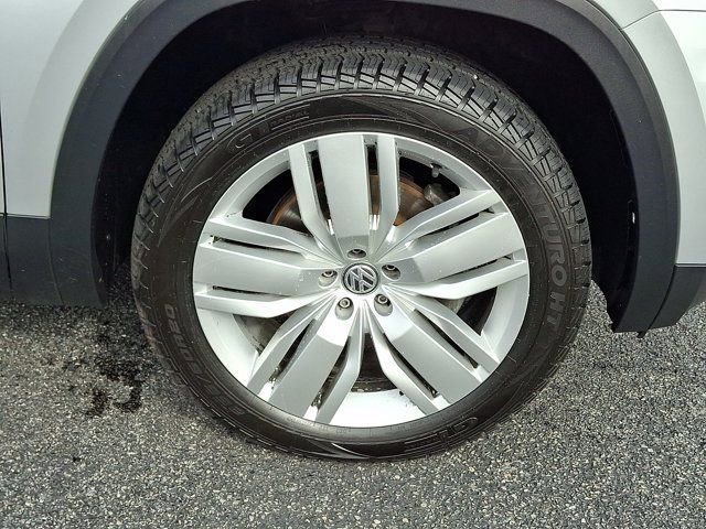 Used 2019 Volkswagen Atlas SE w/ Towing Package AWD/4WD image 11