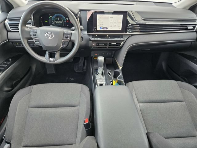 Used 2025 Toyota Camry LE FWD image 11