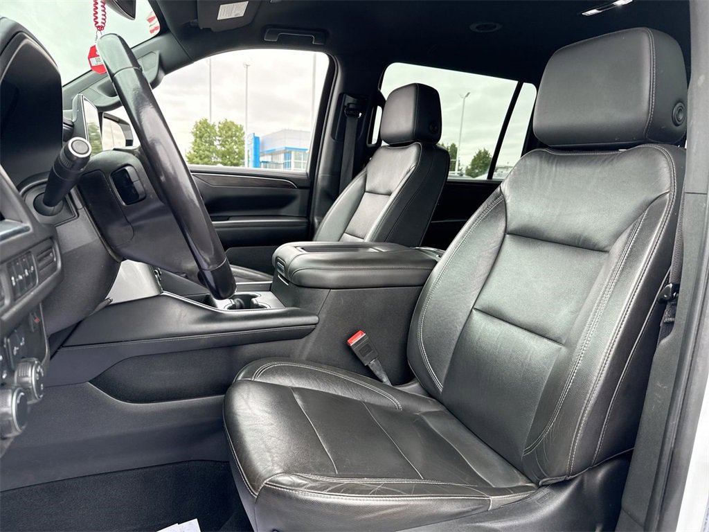 Used 2021 Chevrolet Suburban LT image 11