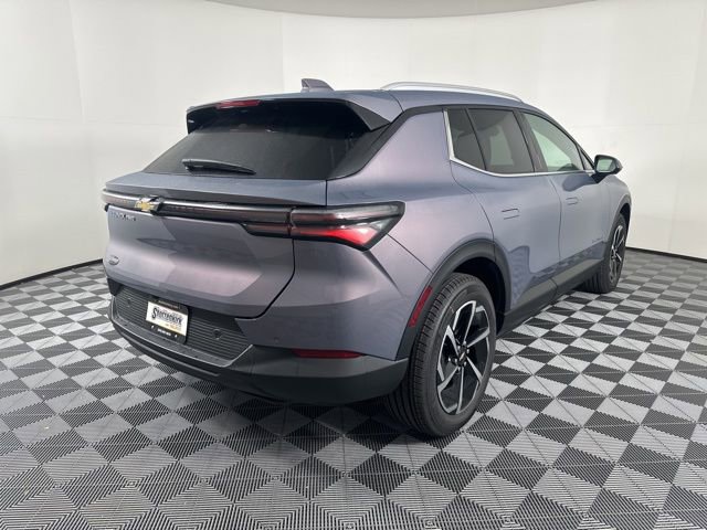 New 2026 Chevrolet Equinox EV LT image 4