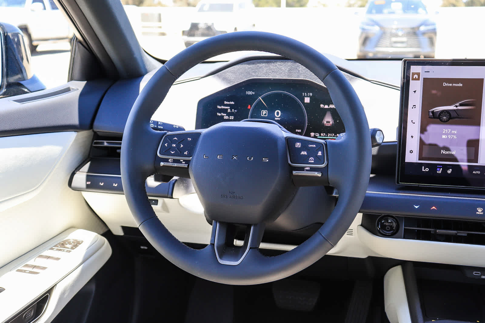 New 2026 Lexus ES 350e FWD image 16