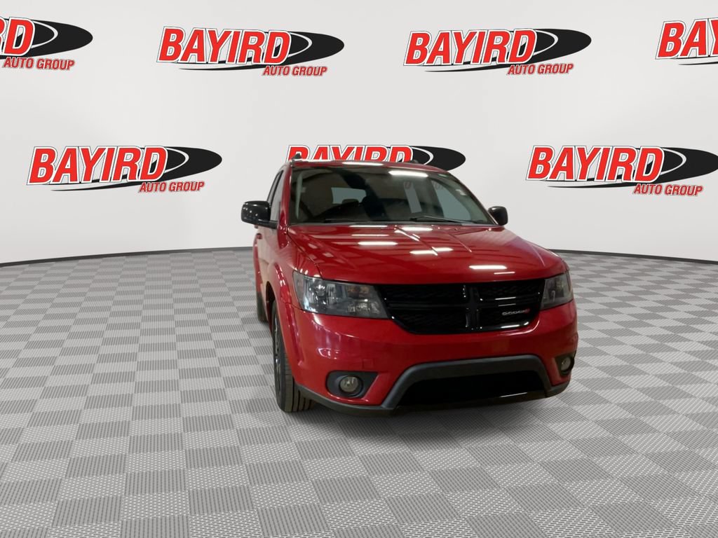 Used 2019 Dodge Journey SE FWD image 3