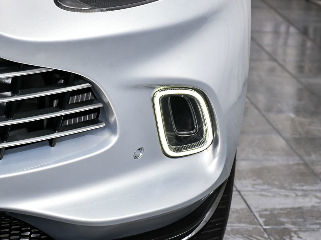 Used 2021 Aston Martin DBX image 74