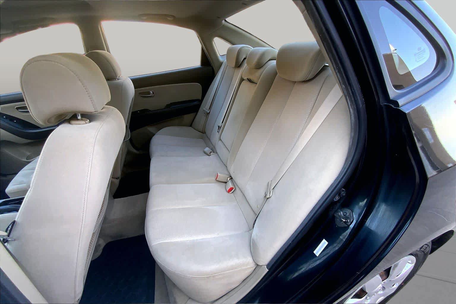 Used 2007 Hyundai Elantra GLS FWD image 20