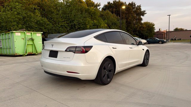 Used 2022 Tesla Model 3 Long Range AWD/4WD image 3