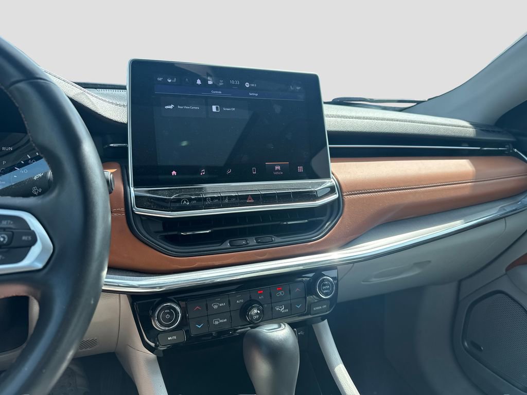 Used 2022 Jeep Compass Limited w/ Sun and Sound Group image 21