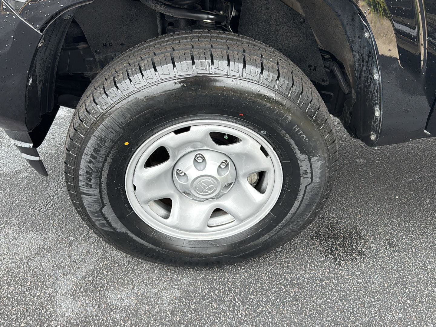 Used 2021 Toyota Tacoma SR w/ SR Convenience Package image 29