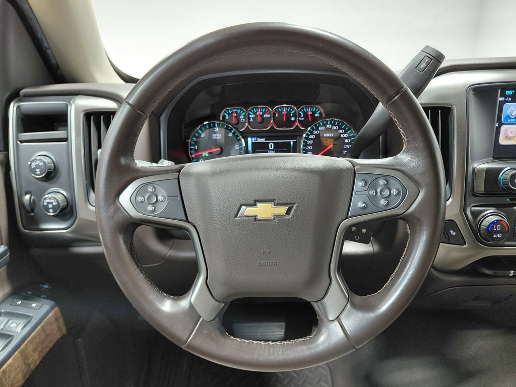 Used 2018 Chevrolet Silverado 1500 LT w/ All Star Edition AWD/4WD image 31