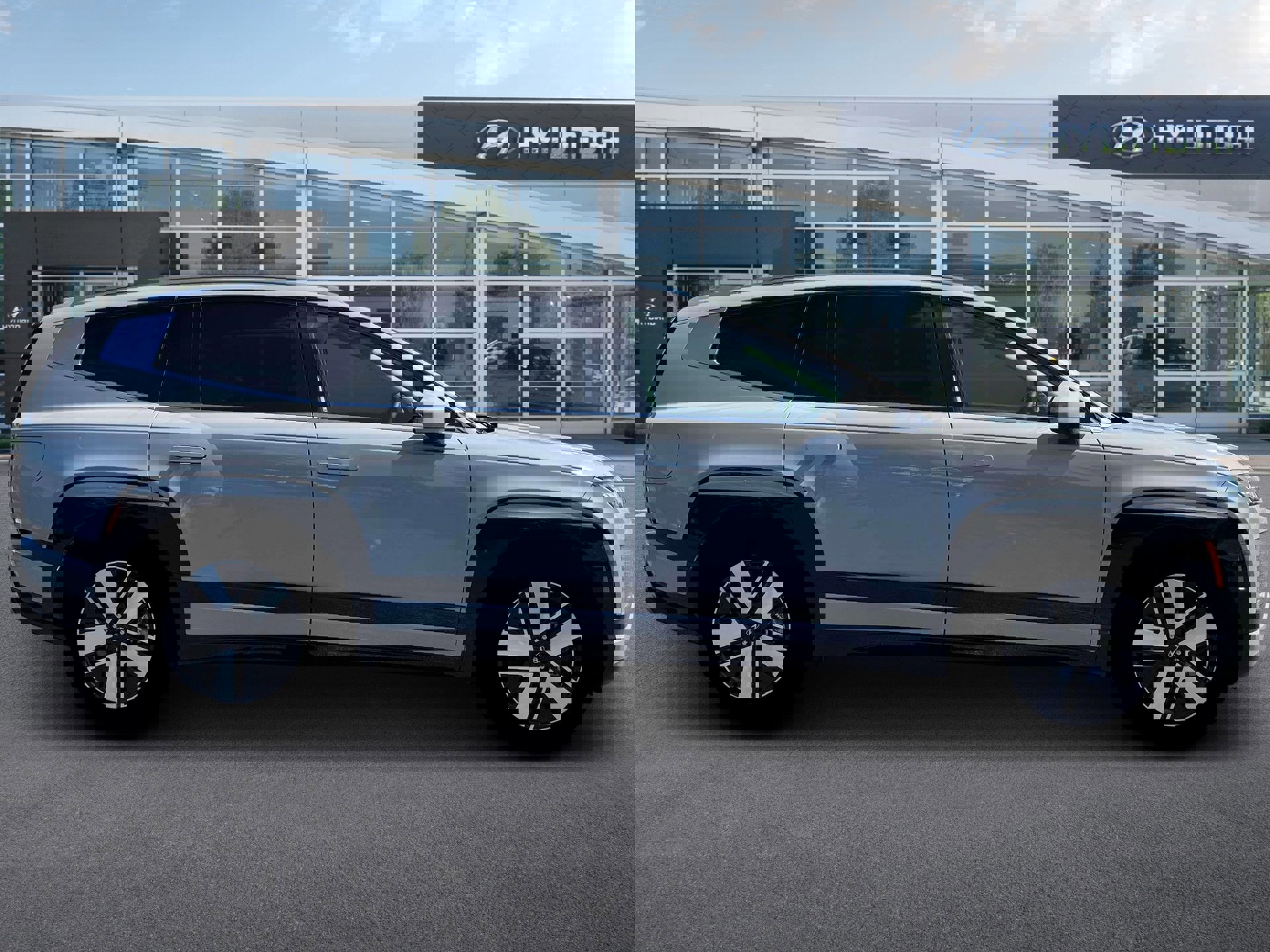 New 2026 Hyundai Ioniq 9 SEL w/ Tow & Go Package image 9