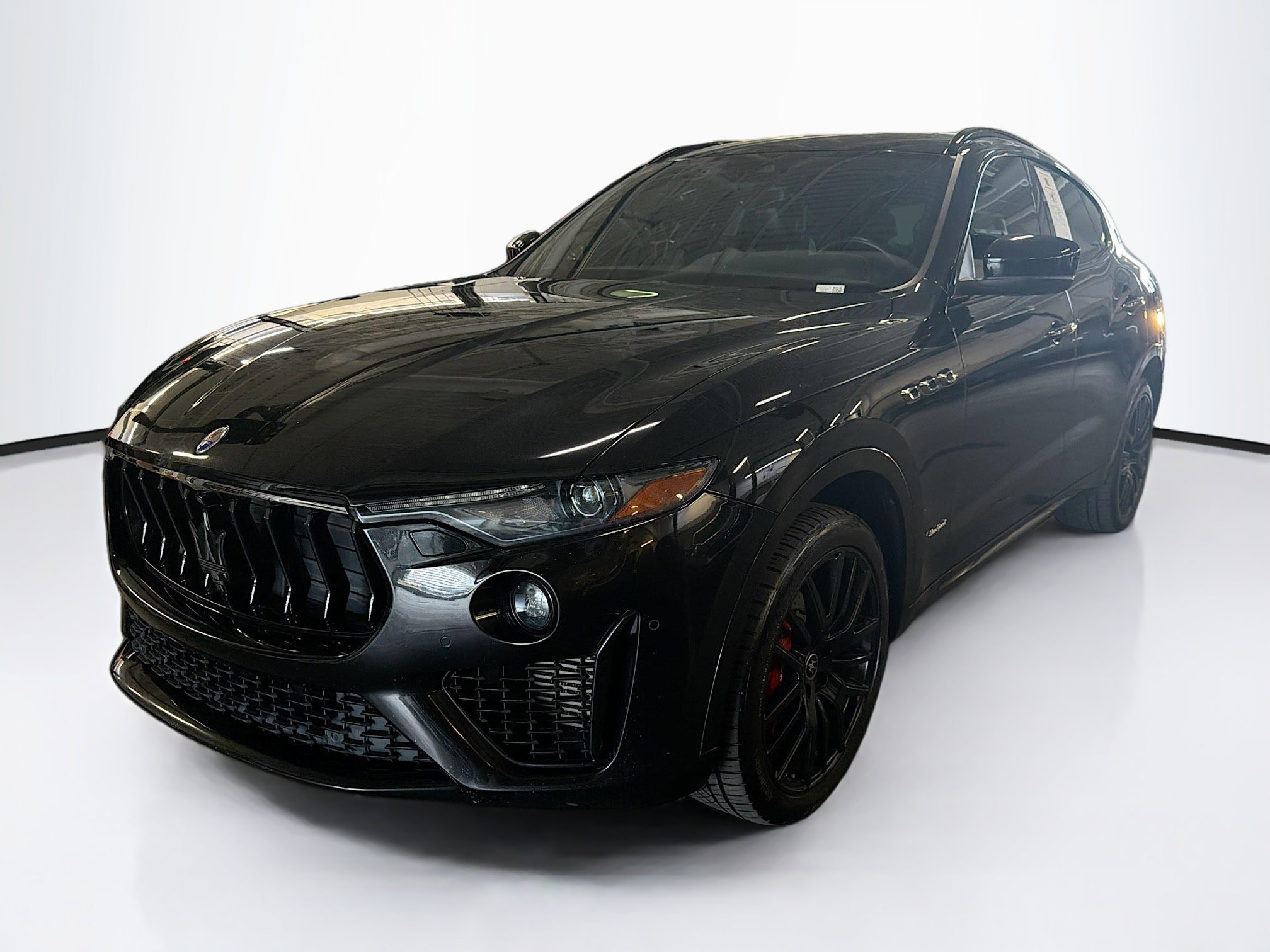 Used 2019 Maserati Levante S GranSport AWD/4WD image 3
