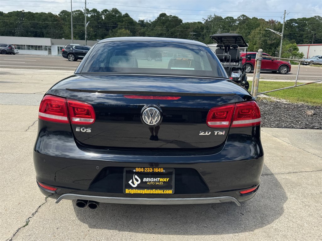 Used 2013 Volkswagen Eos Lux image 6