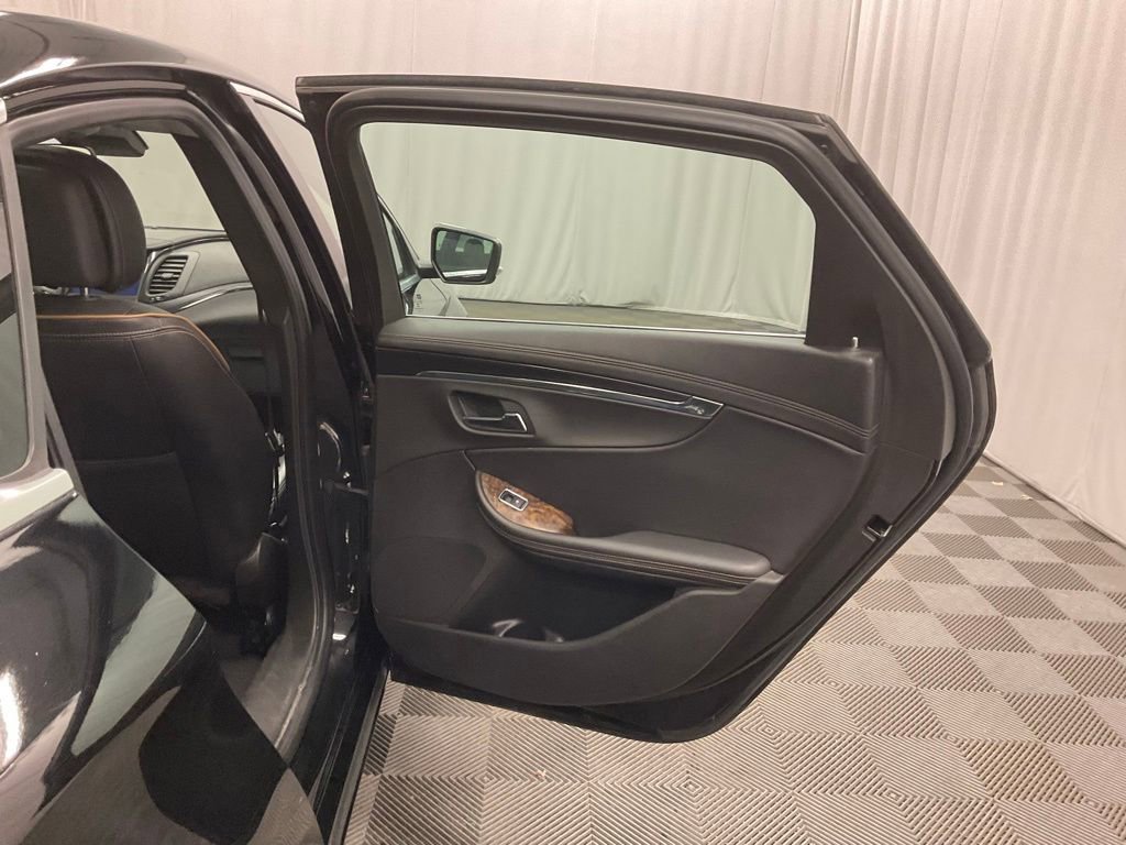 Used 2014 Chevrolet Impala LTZ FWD image 29