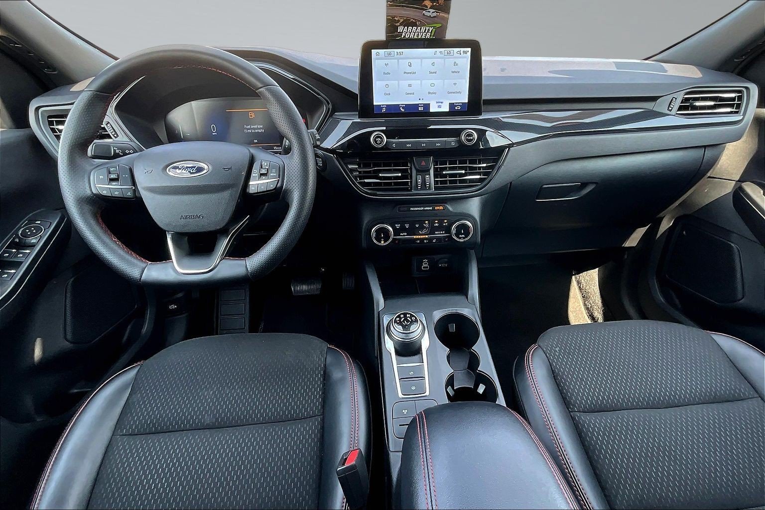 Used 2025 Ford Escape ST-Line Select AWD/4WD image 8