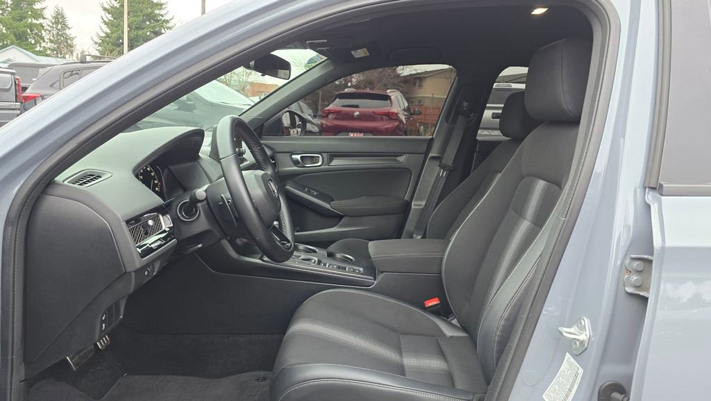 Used 2023 Honda Civic Sport image 24