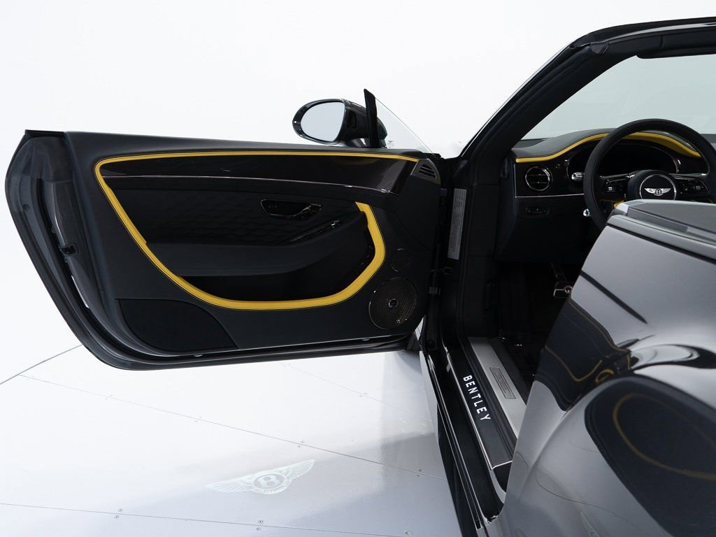 Certified 2025 Bentley Continental GT Speed image 18