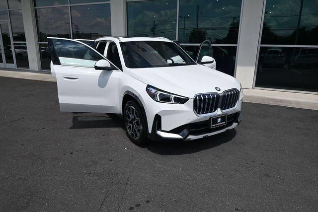 Used 2025 BMW X1 xDrive28i w/ Convenience Package AWD/4WD image 31