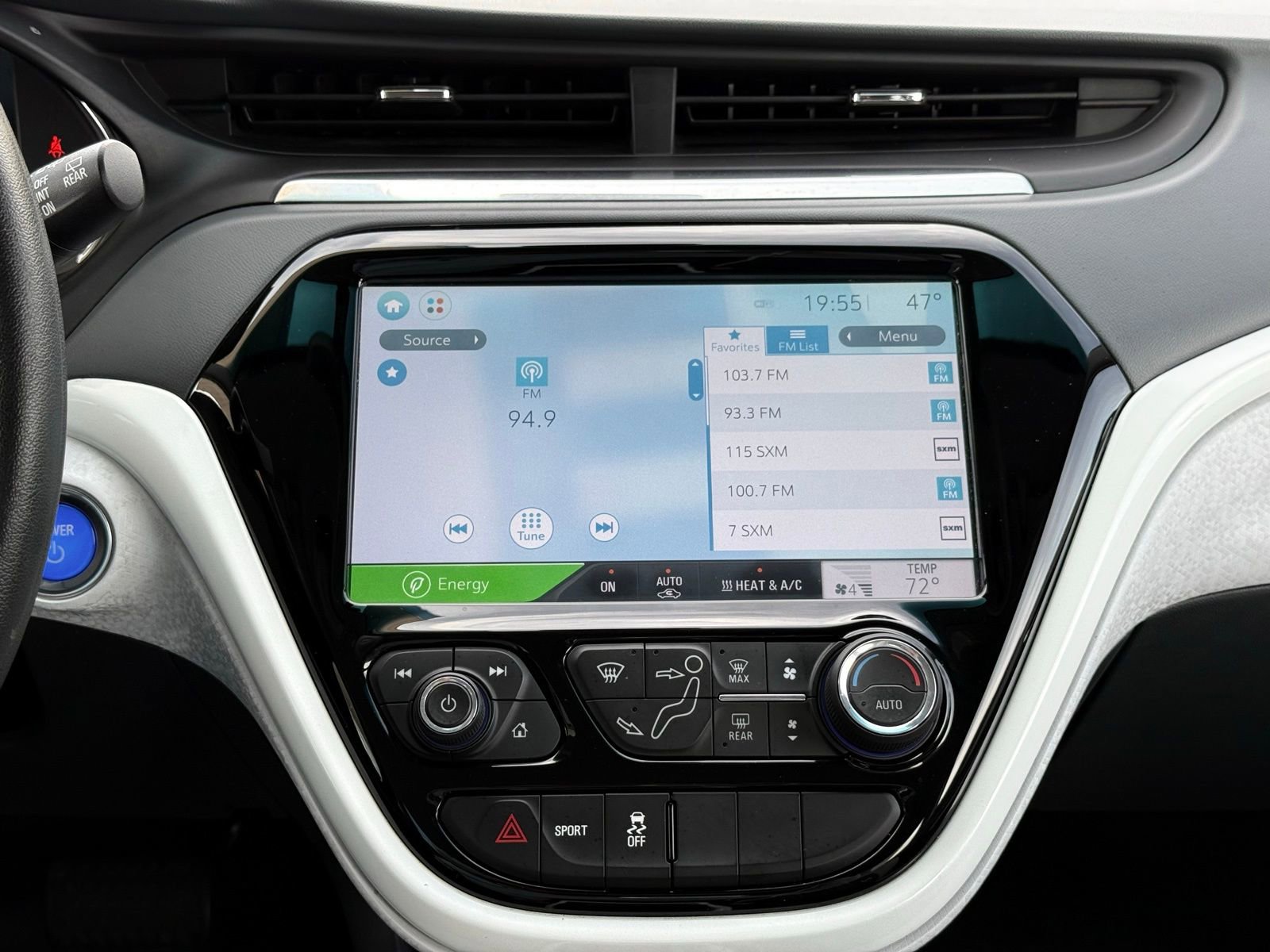 Used 2018 Chevrolet Bolt LT FWD image 35