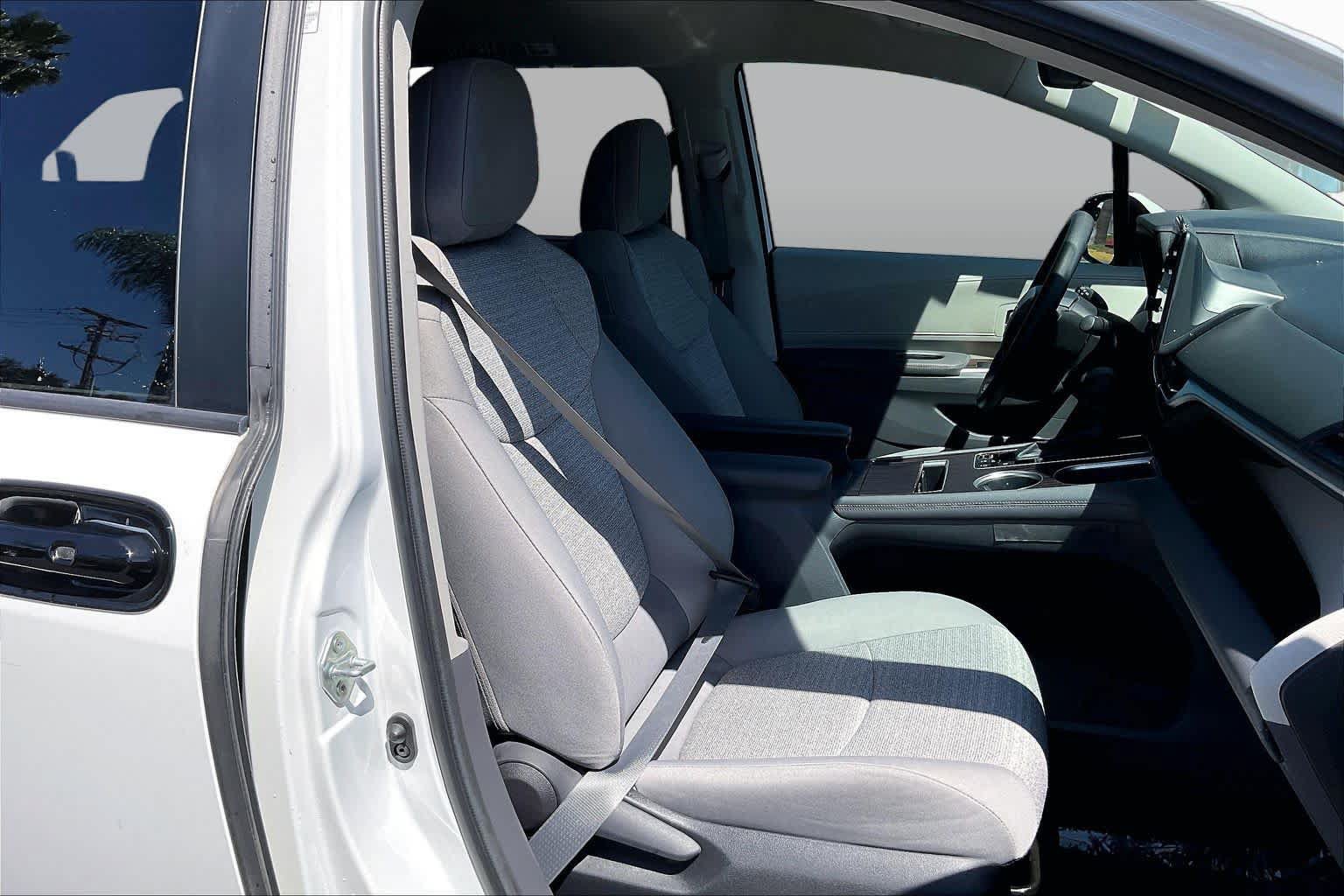 Certified 2022 Toyota Sienna LE FWD image 8