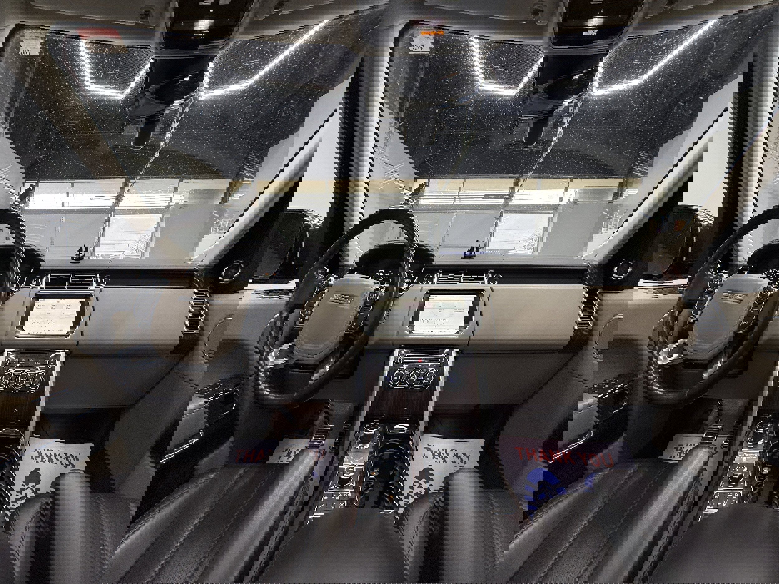 Used 2017 Land Rover Range Rover Supercharged image 13