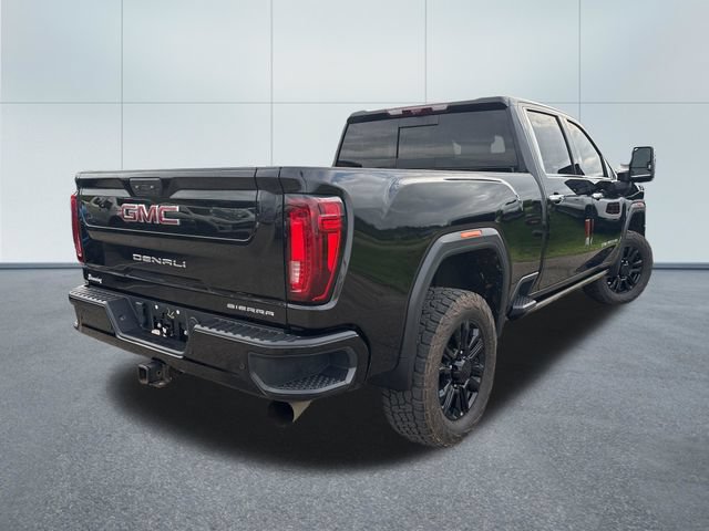 Used 2022 GMC Sierra 3500 Denali w/ Denali Black Diamond Edition AWD/4WD video 4