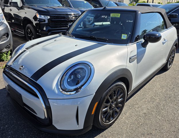 Used 2022 MINI Cooper Convertible FWD image 2