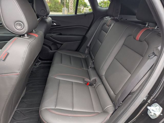 Used 2025 Chevrolet Trax RS w/ Driver Confidence Package image 14