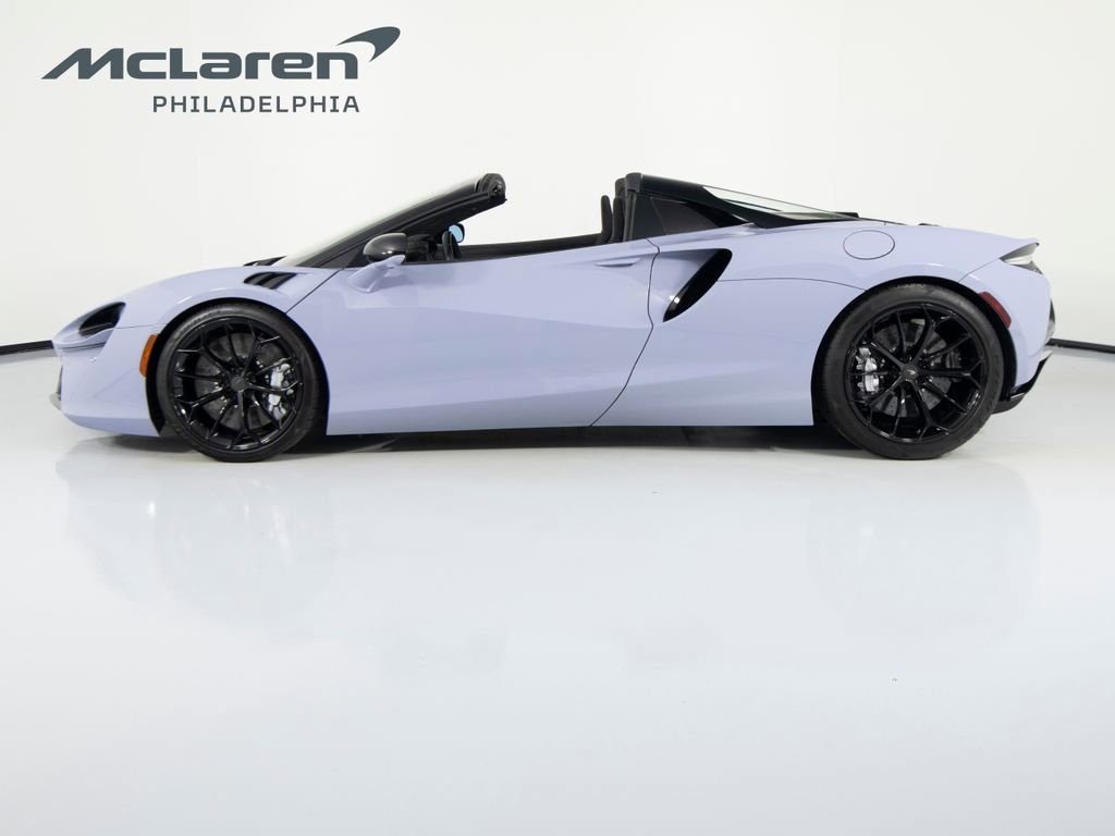Used 2025 McLaren Artura Spider image 9