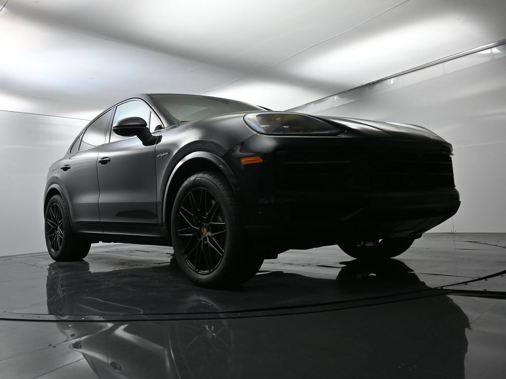 Certified 2026 Porsche Cayenne E-Hybrid Coupe AWD/4WD image 55