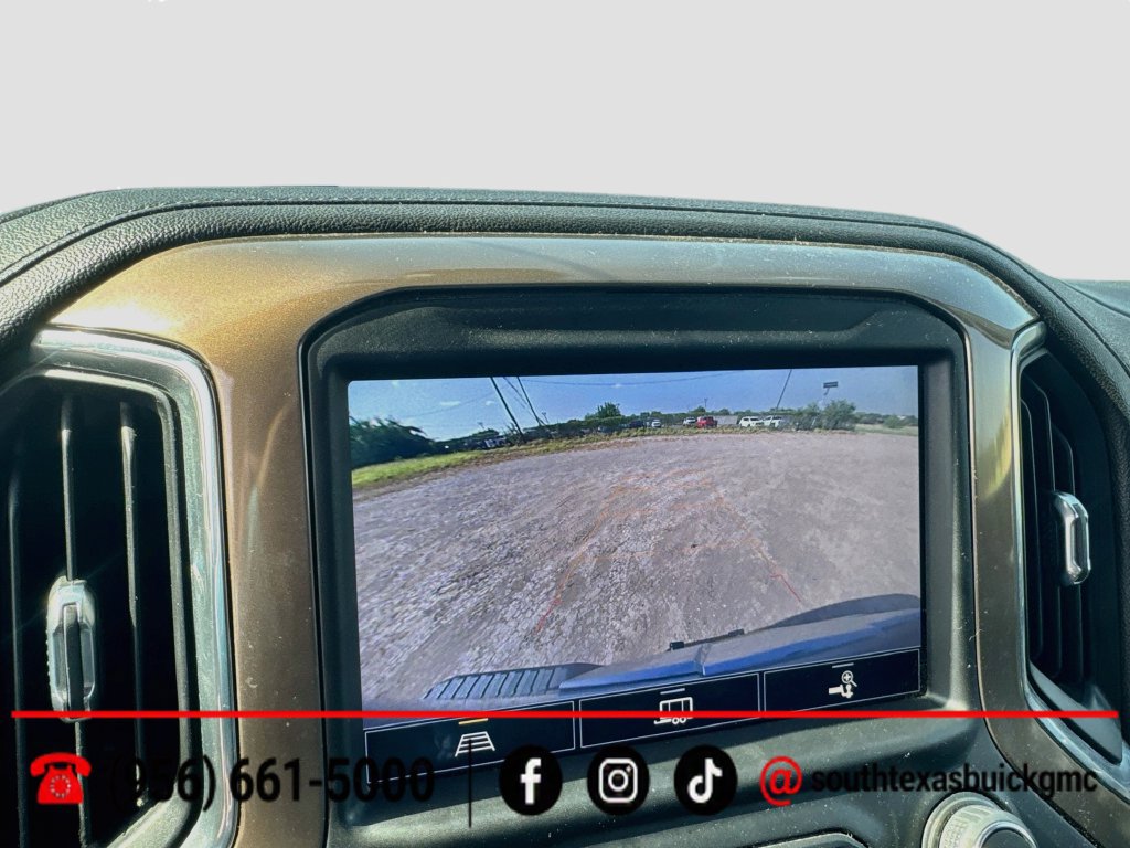 Used 2022 Chevrolet Silverado 1500 High Country AWD/4WD image 17