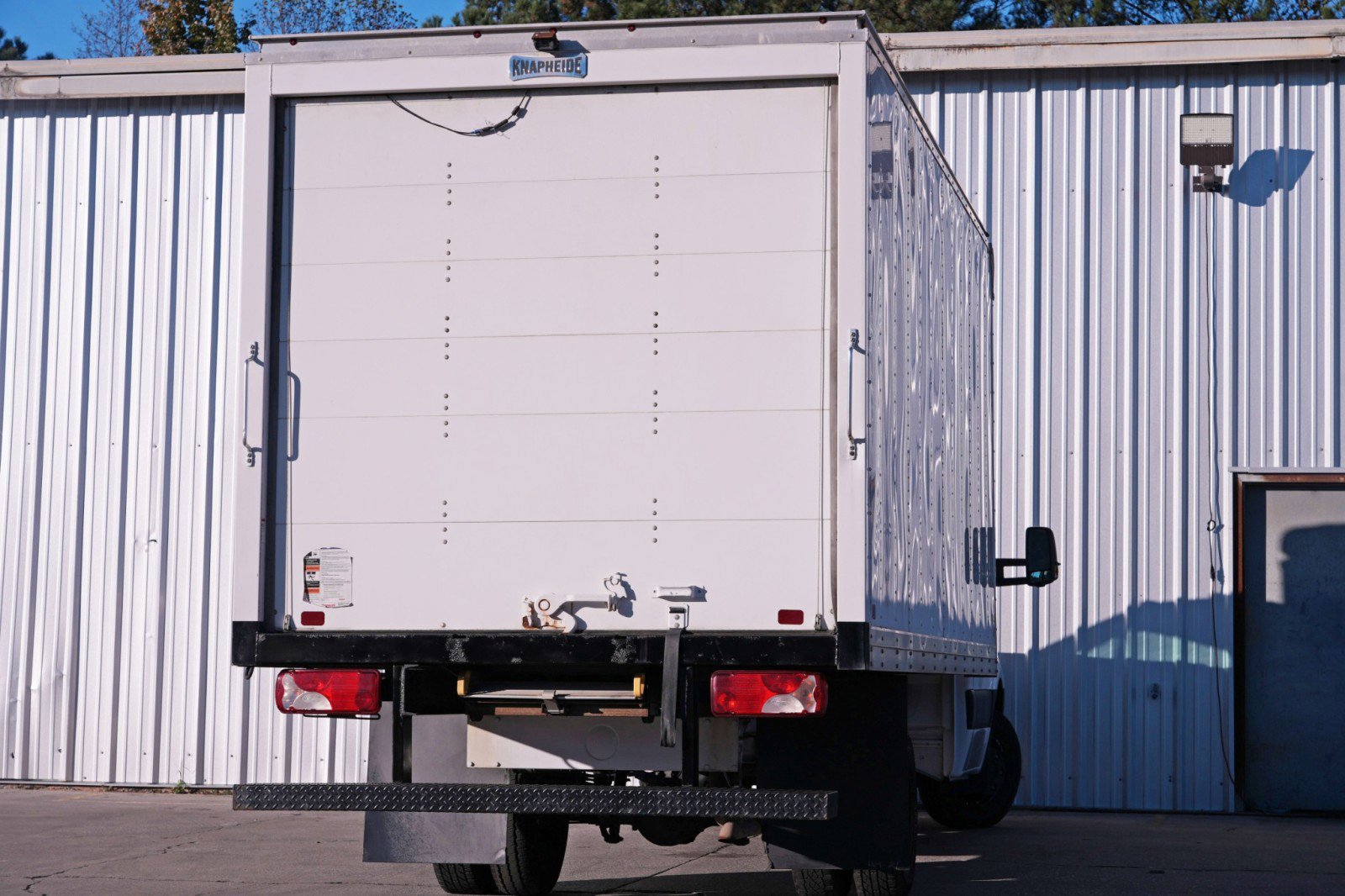 Used 2021 Mercedes-Benz Sprinter 3500 w/ Bench Seat Package image 4