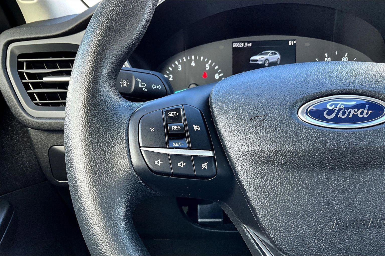 Used 2022 Ford Escape S image 18