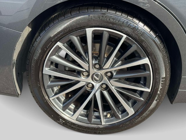 Certified 2023 Lexus ES 350 w/ Premium Package FWD image 9