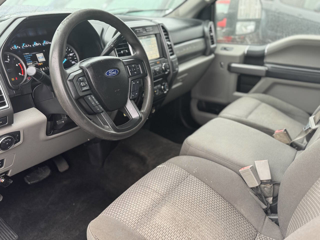 Used 2018 Ford F250 XLT w/ XLT Value Package AWD/4WD image 9