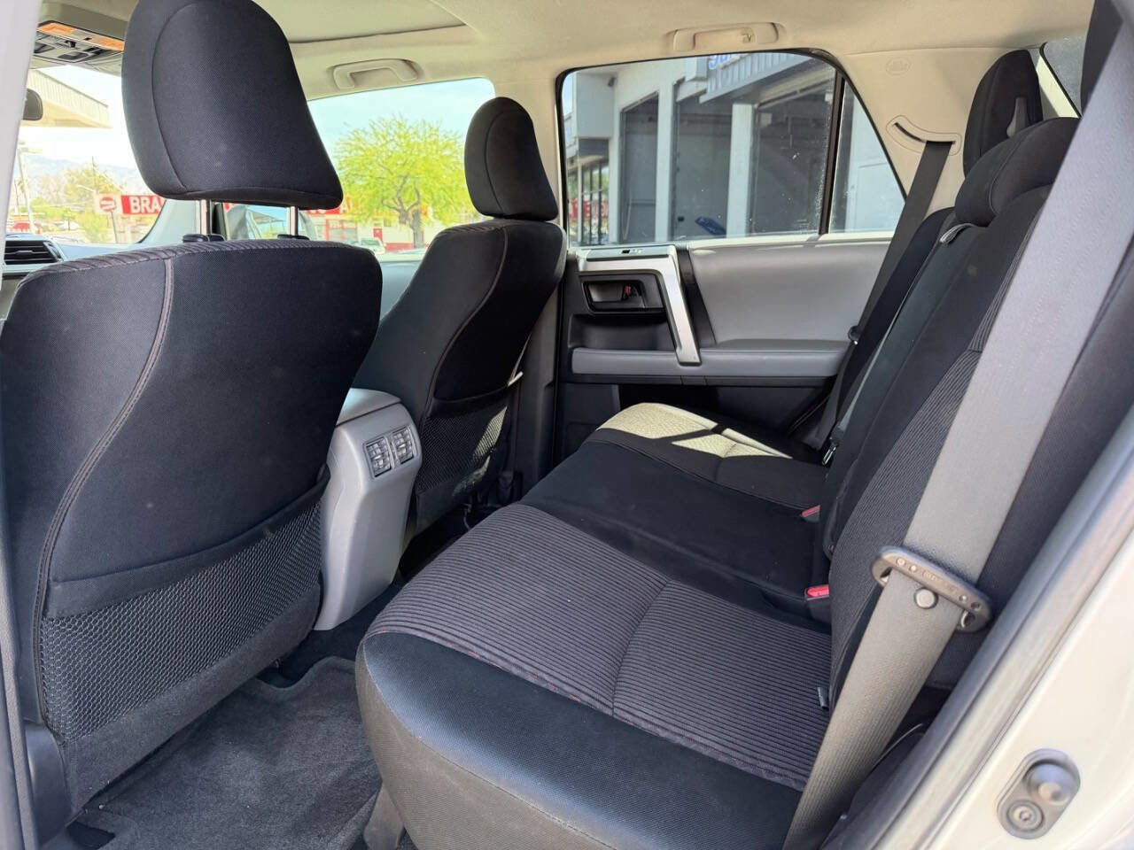 Used 2013 Toyota 4Runner SR5 w/ Convenience Pkg RWD image 7