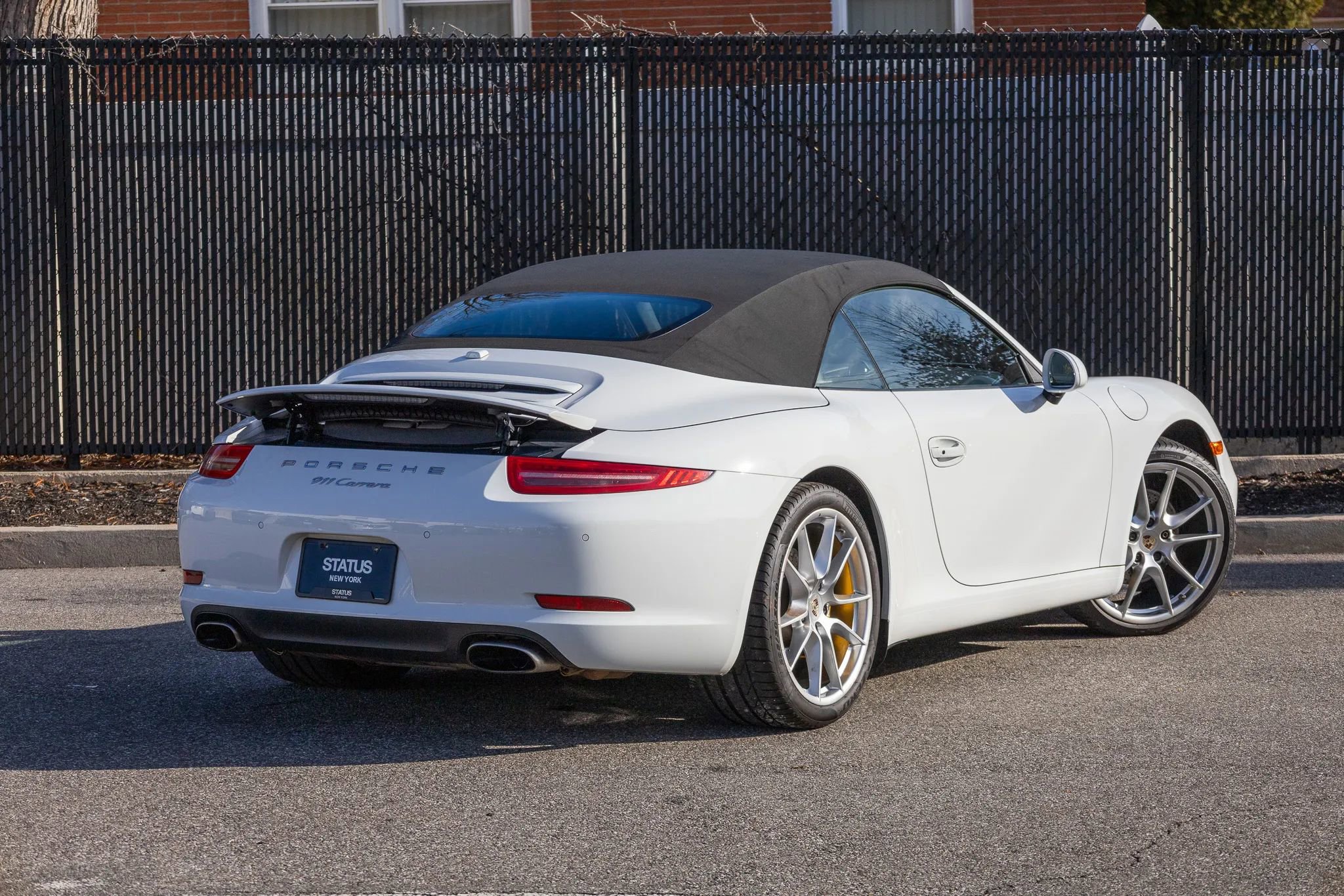 Used 2016 Porsche 911 Carrera image 39
