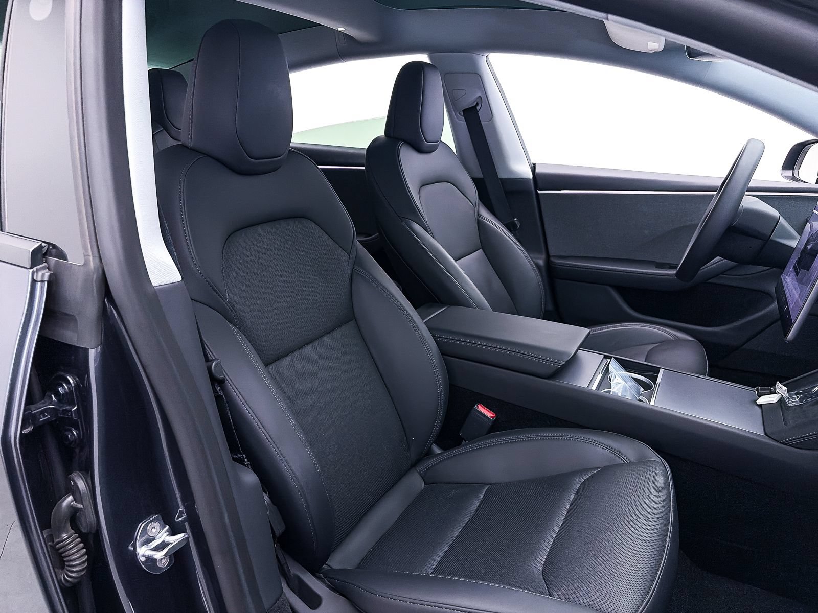 Used 2025 Tesla Model 3 Long Range RWD image 33