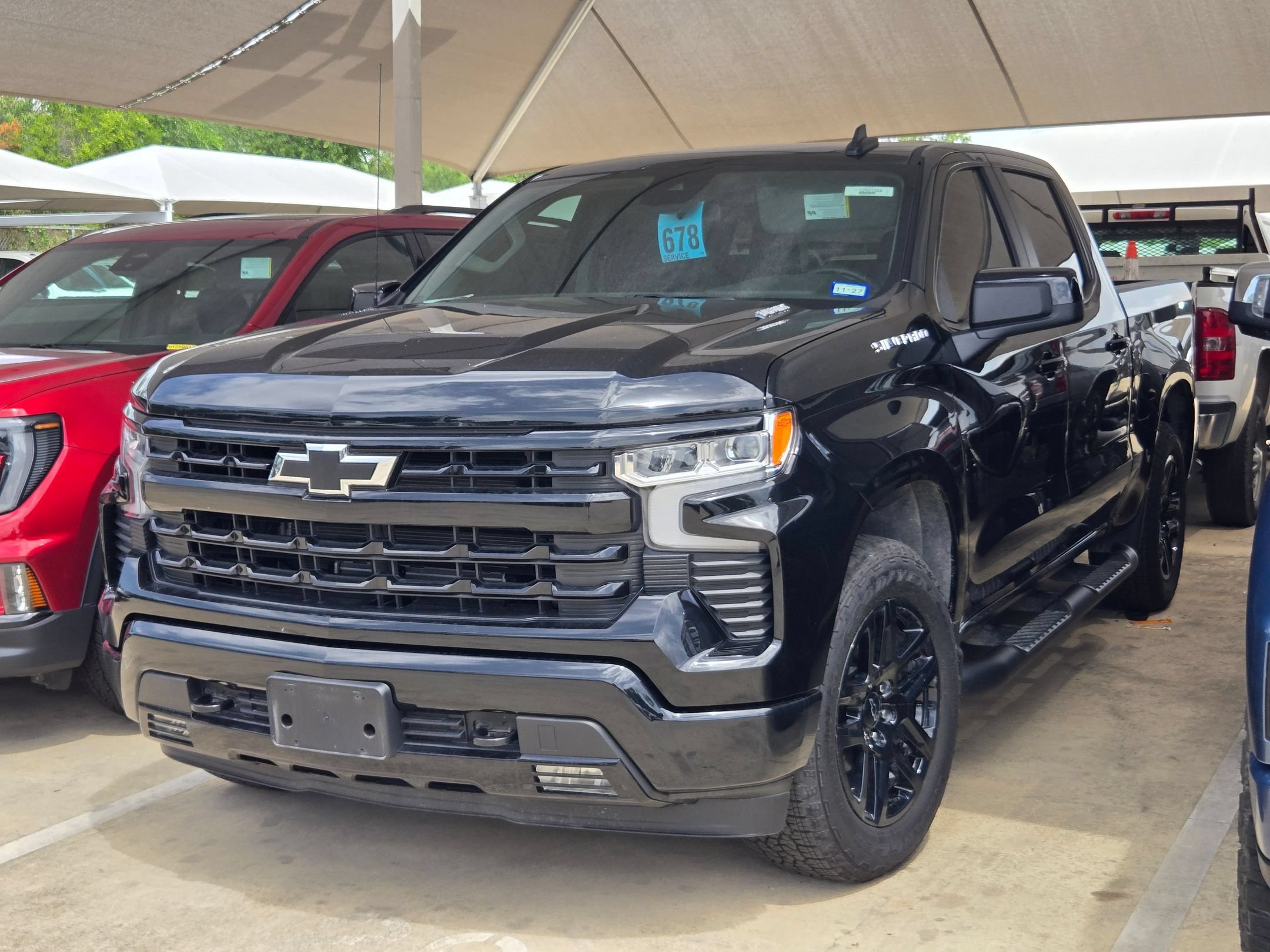 Used 2026 Chevrolet Silverado 1500 RST w/ RST Select Package RWD image 3