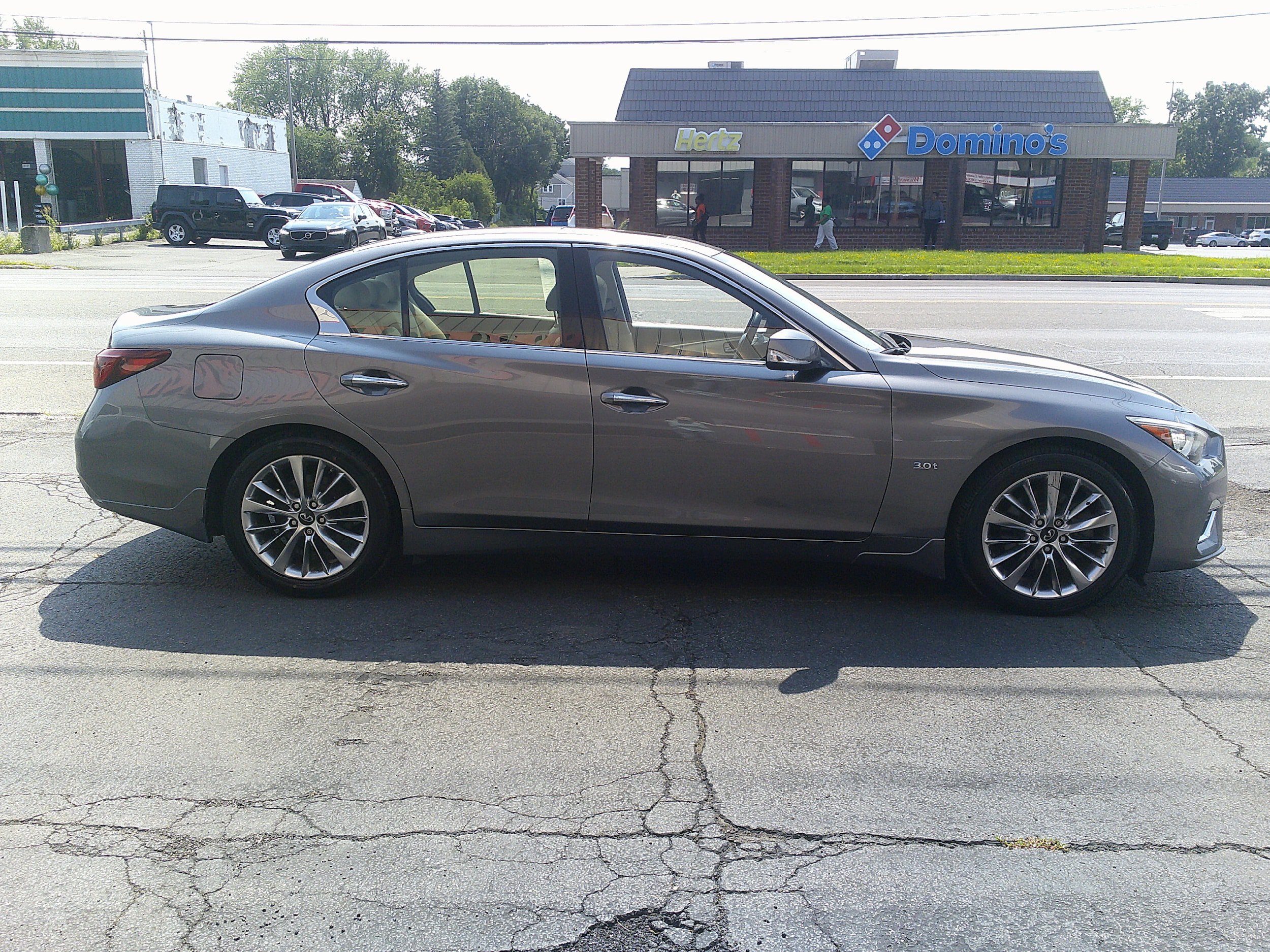 Used 2020 INFINITI Q50 Luxe RWD image 6