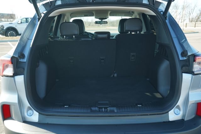 Used 2022 Ford Escape SEL w/ Technology Package image 18