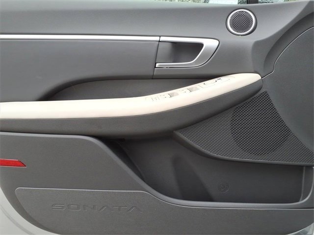 New 2026 Hyundai Sonata SEL image 7