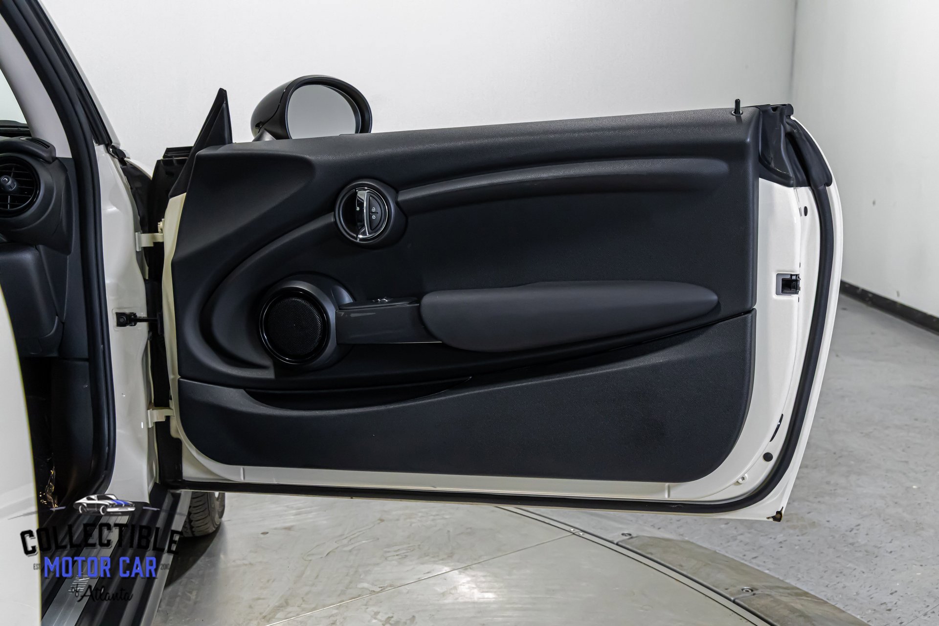 Used 2018 MINI Cooper 2-Door Hardtop image 58