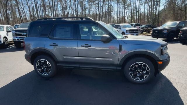 Used 2025 Ford Bronco Sport Outer Banks w/ Outer Banks Tech Package+ AWD/4WD image 4