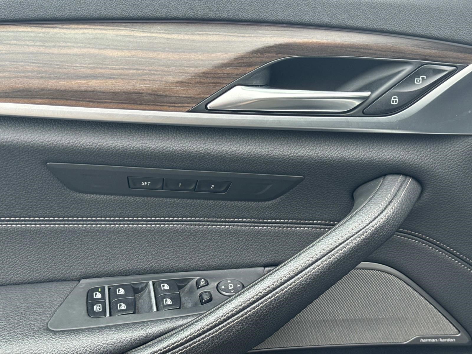 Used 2019 BMW 540i xDrive w/ M Sport Package AWD/4WD image 18