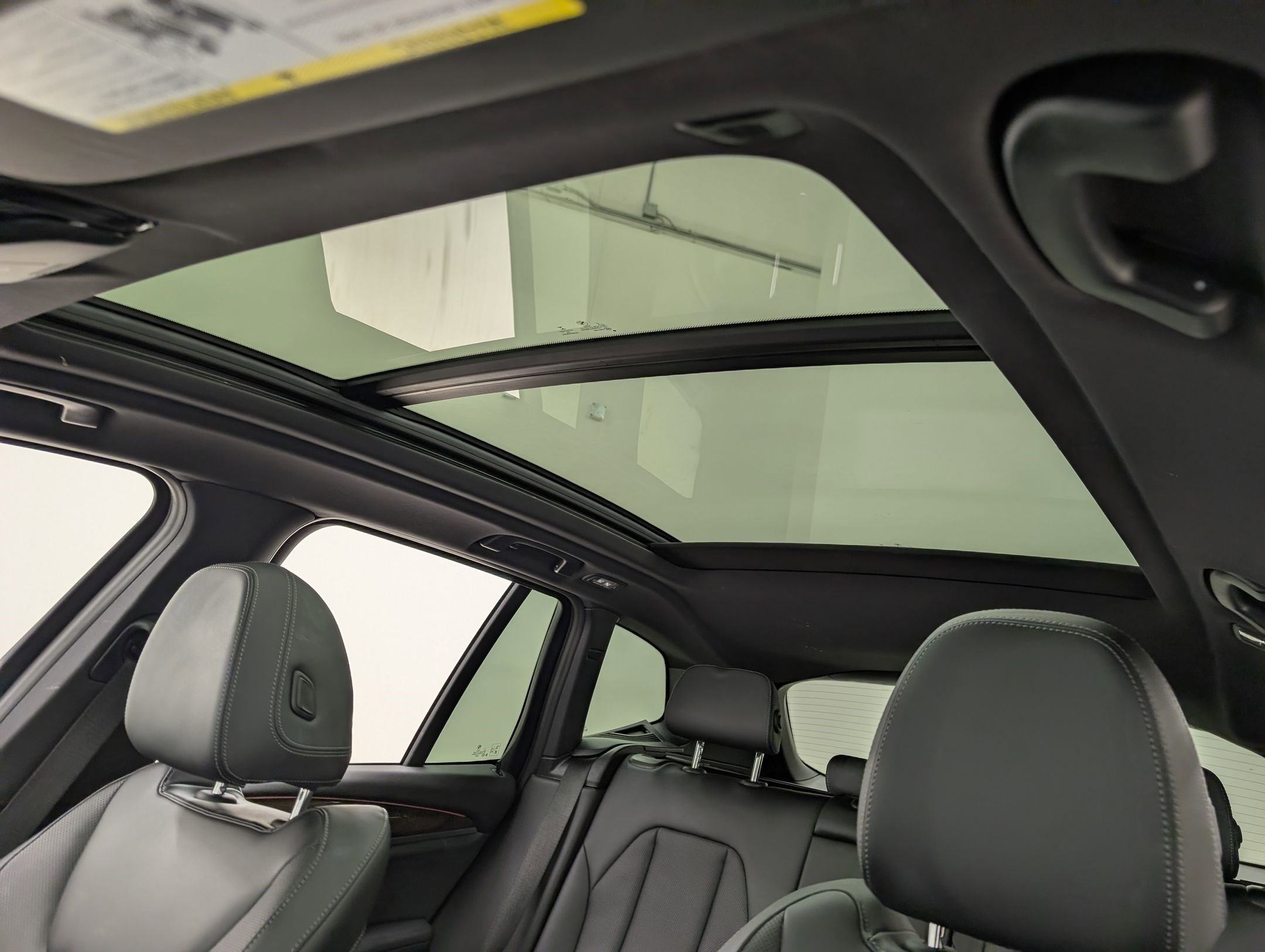 Certified 2023 BMW X3 xDrive30i w/ Premium Package image 16