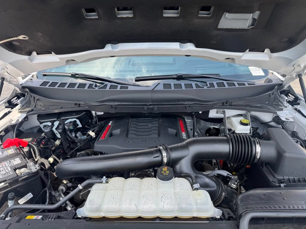 Used 2025 Ford F150 Raptor AWD/4WD image 28
